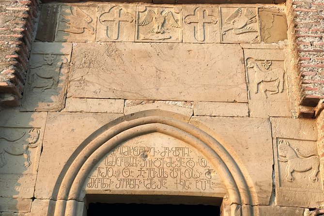 1-Day Trip to David Gareja Monastery with Rainbow Hills & Sighnaghi from Tbilisi - The Rainbow Hills walk