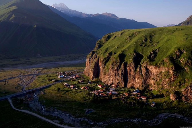 3-Day Hiking Group Tour in Kazbegi - Who should book this tour