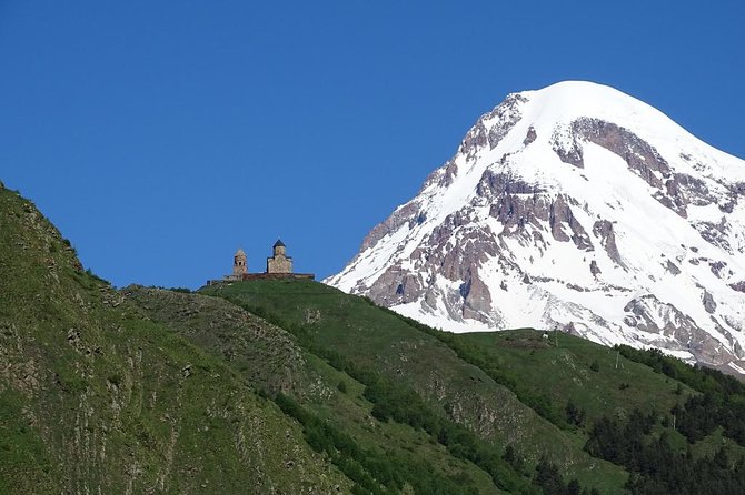 4-day tour by Visit-Geo - Take a glimpse on Georgia! - Transport, meals, and the private format