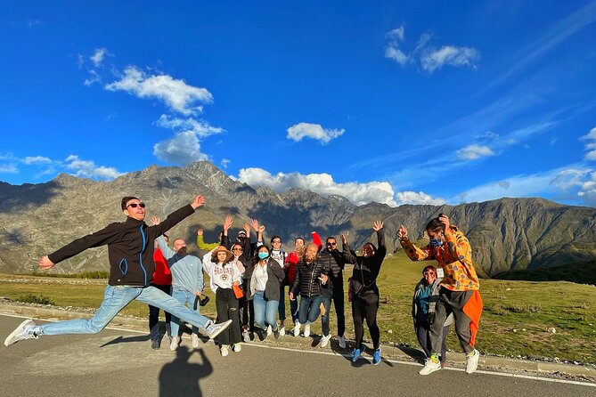 4 Group Tours Including Airport Transfers - What the $172 price really covers