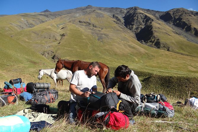 7-day hiking expedition to Tusheti through the Atsunta pass - Day 2: Mutso, Ardoti, and the first camp