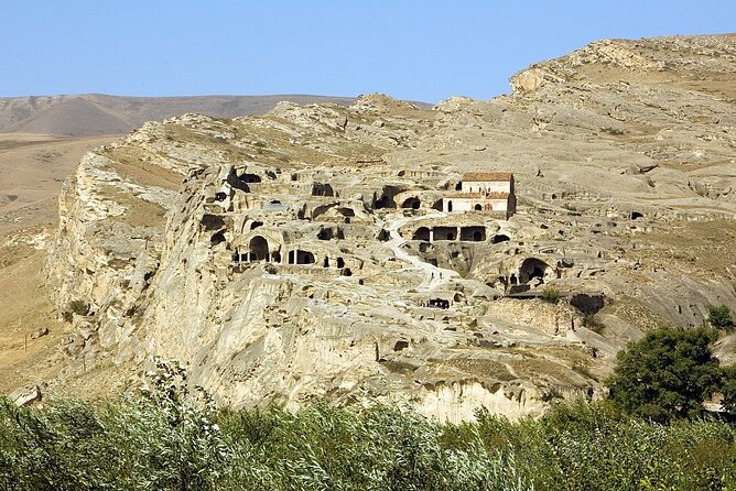 8-Day All About Georgia Tbilisi Guided Tour with Accommodation - Day 7: Borjomi, Rabati Castle, and Vardzia