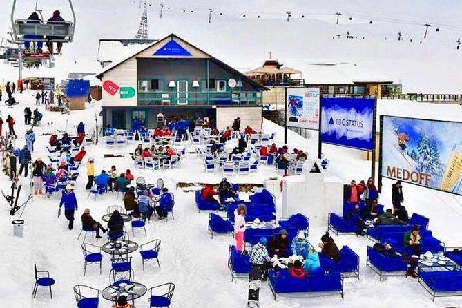 Ananuri, Gudauri ski resort, private tour - Why this road trip works better than a simple ski transfer
