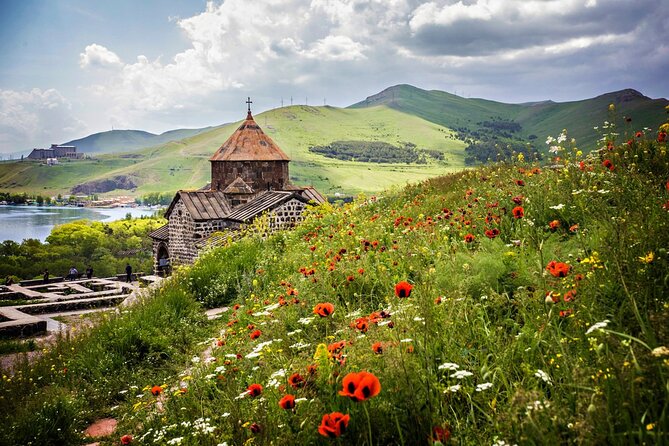 Armenia Day Trip from Tbilisi: Private Experience - Leaving Tbilisi early for the Armenian border