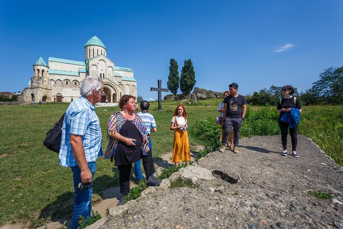 BAGRATI, GELATI & MOTSAMETA Group Tour from Kutaisi - What the guide adds to the experience
