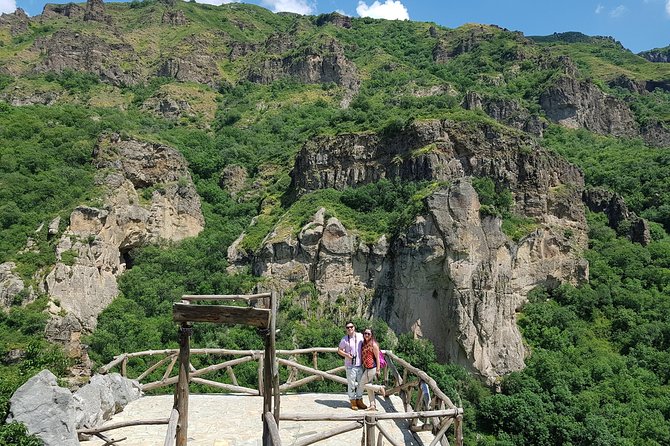 Best of Armenia: private 2-3 days tour to Yerevan w/ family lunch - Who should book this Armenia tour?