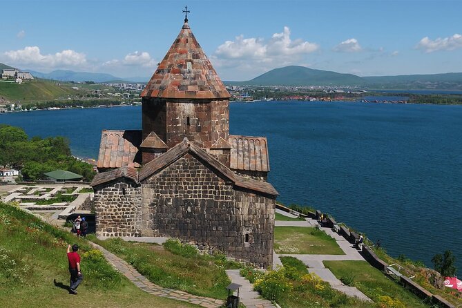 Best of Armenia: private 2-3 days tour to Yerevan w/ family lunch - A taste of Yerevan, including local brandy