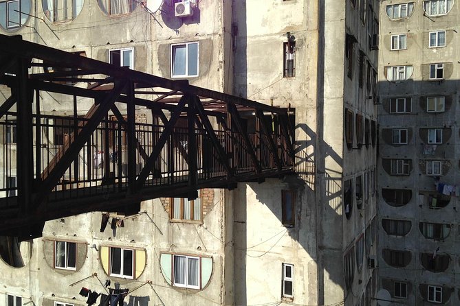 Brutal Tbilisi: Urban exploration and untold stories - Starting at the Ministry of Highways Building