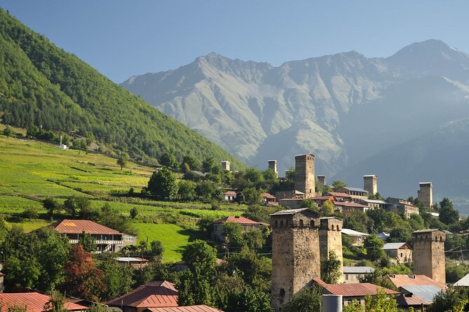 Causacus mountains at Majestic SVANETI and MESTIA from Kutaisi - Mestia around 14:00: a brief taste of Svaneti