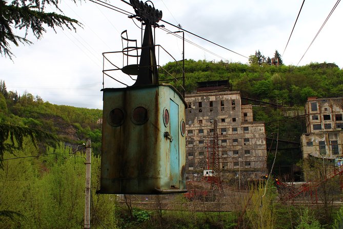 Chiatura. Soviet Past in the present. + Katskhi pillar - A private ride with room for real conversation