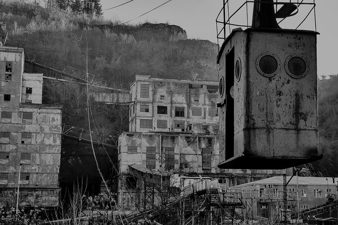 Chiatura. Soviet Past in the present. + Katskhi pillar - The pace, physical effort, and practical details