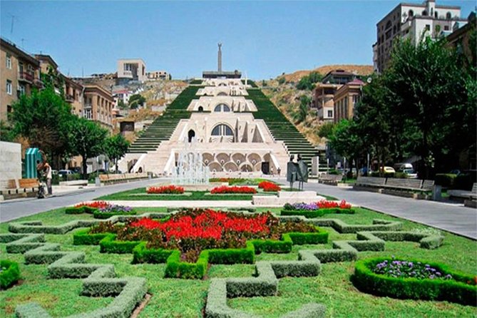 Discover Armenia: Tbilisi-Haghpat-Dilijan-Sevan-Yerevan-Tbilisi - Through Dilijan and toward Lake Sevan