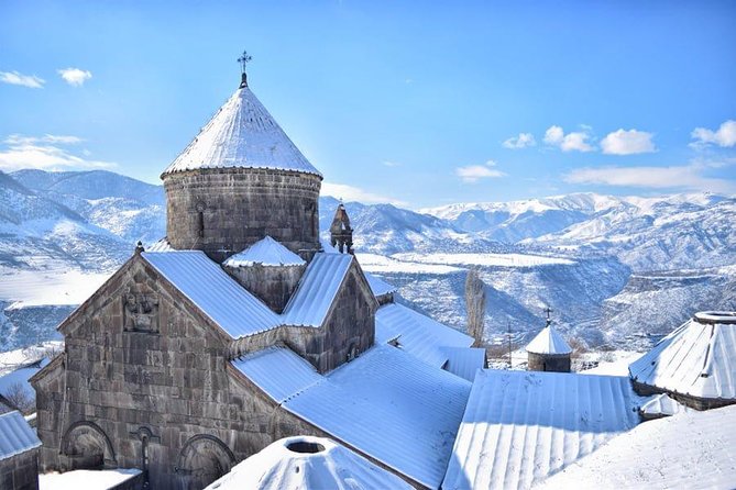 Experience Armenia - Day Trip from Tbilisi - Leaving Tbilisi and handling the border