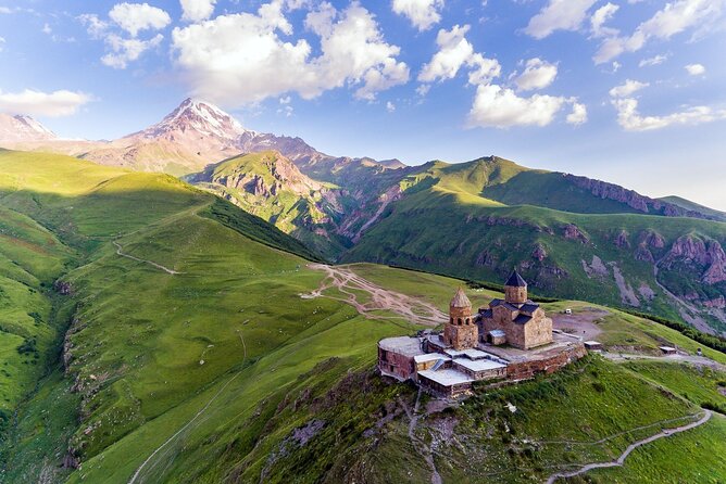 From Tbilisi: Kazbegi Day Tour, Gergeti Trinity, Ananuri &Gudauri - Zhinvali Reservoir and the flooded old town