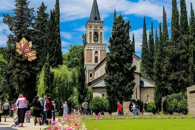 From Tbilisi Magical Kakheti – Sighnaghi, Bodbe & Chronicles Tour - Walking the Sighnaghi city walls
