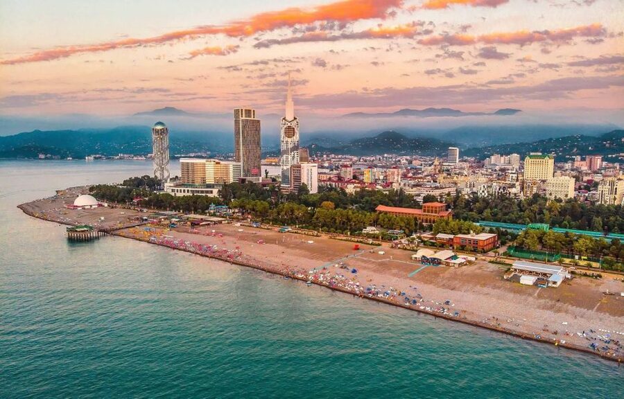 From Trabzon: Group Walking Tour through Batumi in Georgia - Ali and Nino, Batumi’s most memorable landmark