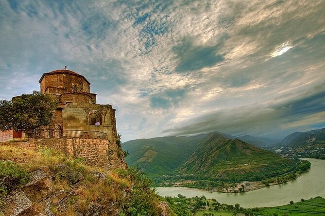 Full-Day Kazbegi - Stepantsminda, Gudauri Private Guided Tour - Zhinvali Reservoir and Ananuri Fortress