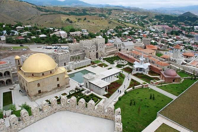 Full Day Private Tour in Vardzia, Rabati and Borjomi with Guide - Vardzia, Georgia’s cliffside cave city