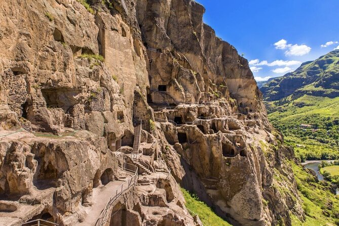 Full Day Private Tour in Vardzia, Rabati and Borjomi with Guide - Leaving Tbilisi at 7:00 am