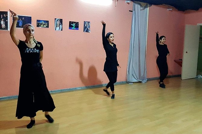Georgian Dance Class in Tbilisi, Georgia - Who Will Get the Most from This Activity
