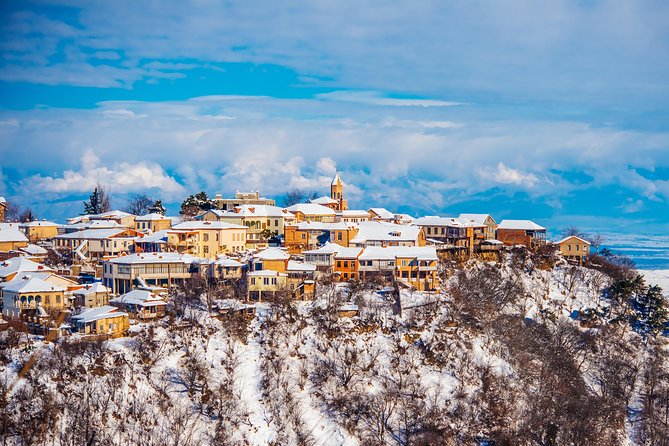 Highlights of Kakheti region-Signagi,Bodbe,Wine tasting(Private Tour) - Four hours in Sighnaghi, the town of love