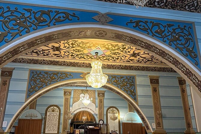 Jewish Heritage Walking Tour with Kosher Wine Tasting - Why this Jewish history walk matters in Tbilisi