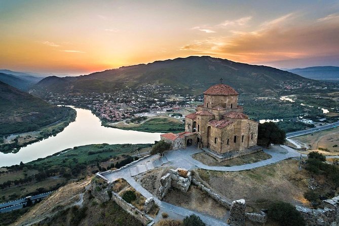 Jvari Monastery, Ananuri, Gudauri, Kazbegi Group & Private Tour - Why this day trip works from Tbilisi