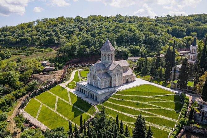 Kakheti, Bodbe, Sighnaghi and Telavi (Group Tour) - Sighnaghi above the Alazani Valley