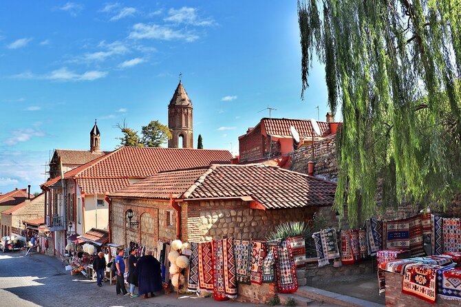 Kakheti Wine Tour for beginners - 3 wineries - The first tasting at Kakhetian Traditional Winemaking