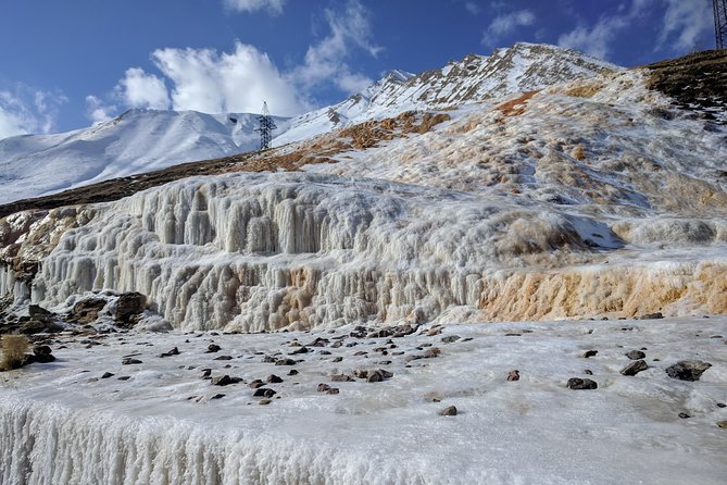 Kazbegi Adventure Day Trip - Hike to Gveleti waterfall plus Gergeti, Ananuri - What the private format really adds