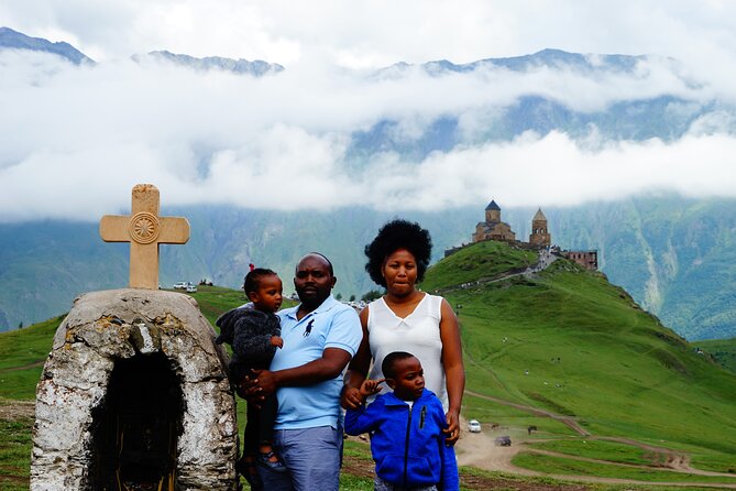 Kazbegi and Gudauri Full Day Private Tour from Tbilisi - The guides make a real difference
