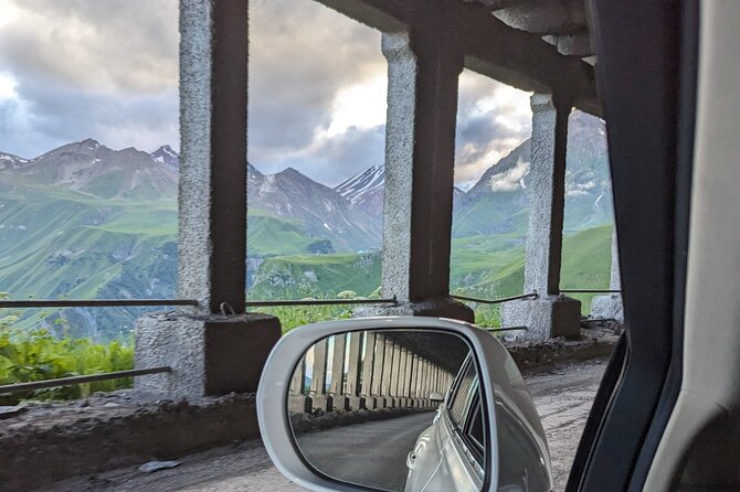 Kazbegi full day private tour + LUNCH - Lunch keeps a long day from becoming a tiring one