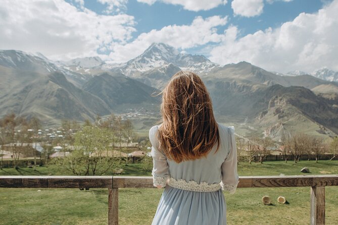 Kazbegi&Gudauri Small group tour including hotel pick up/drop-off - Pasanauri and the meeting of two rivers