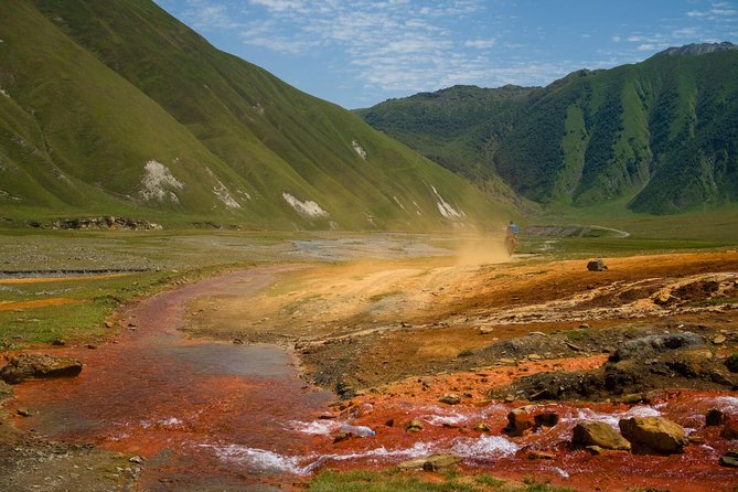 Kazbegi MOUNTAIN Tour (GLORY OF THE NATURE) + MANY NEW LOCATIONS - The Aragvi River and spring water at Kvemo Mleta