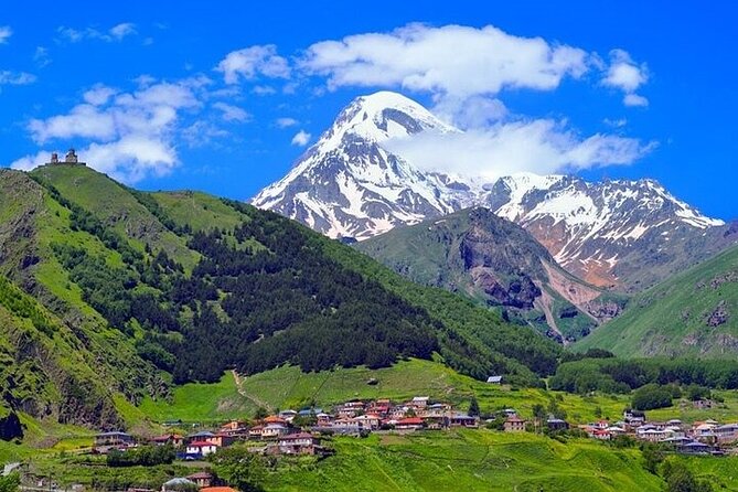 Kazbegi (stepantsminda) and Gudauri private tour - Gudauri and the Friendship Monument