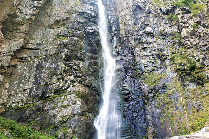 Kazbegi Tour with Gergeti Church, Waterfall Hike & Hidden Gems - The Black and White Aragvi rivers