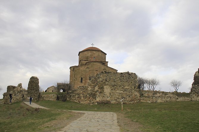 Mtskheta-Gori-Uplistsikhe - Walking through Uplistsikhe’s ancient rock-cut town