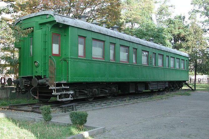Mtskheta - Jvari + Gori - Uplistsikhe Private Day Tour - Gori and the Stalin Museum