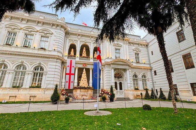 New Year in Tbilisi: Christmas Market and Hidden Gems Tour - Starting beneath the St George’s Column at Liberty Square