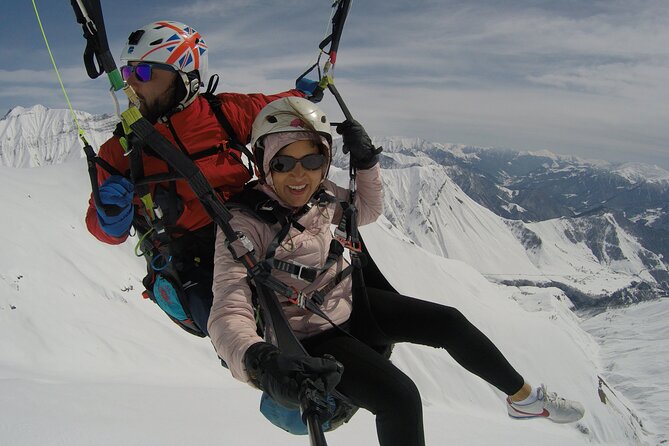 Paragliding tandem flights in Georgia - The included video is a real part of the value