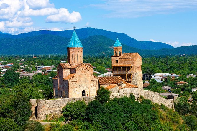 Private 4 days Food & Wine and Sightseeing tour to Kakheti, Kazbegi, Mtskheta. - Should you book it?