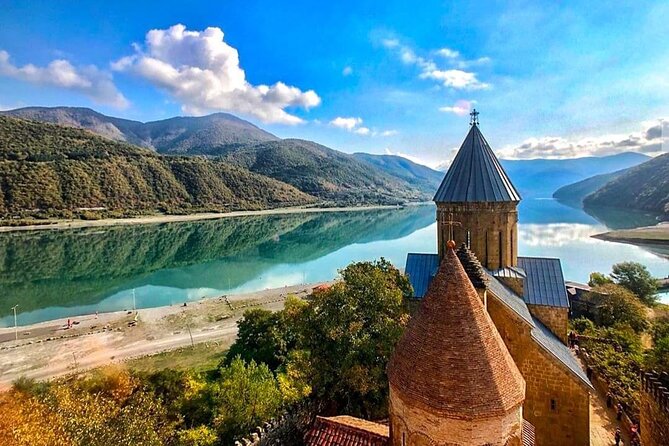 Private 7-Day Tours & Transfers from Tbilisi to Top Georgia Spots - Day 3: Water, fortresses, and the road to Kazbegi