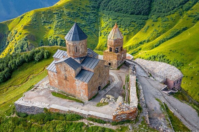 Private day Tour from Tbilisi to Kazbegi and Gudauri - Jinvali Reservoir, a quick stop with a big view