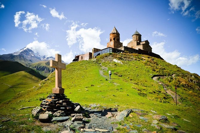 Private day tour in Kazbegi (Stepantsminda) - Zhinvali Reservoir gives the day a calm beginning