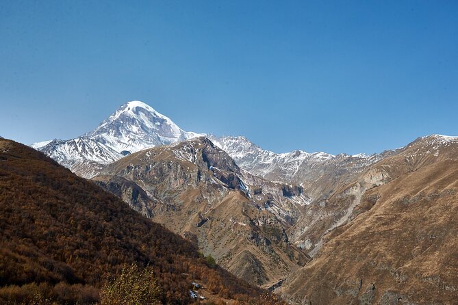 Private day trip to the Caucasus mountains and the Russian border - Why this Tbilisi to Kazbegi route works