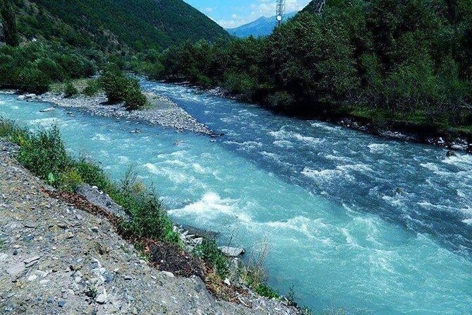Private Tour: Ananuri Gudauri and Kazbegi - Why this route works as a full-day trip from Tbilisi