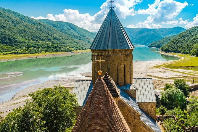 Private Tour from Tbilisi to Kazbegi and Gudauri - Zhinvali Reservoir and its blue-green views
