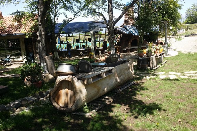 Private Wine Tour to Kakheti from Tbilisi - Old and New Shuamta in the forest