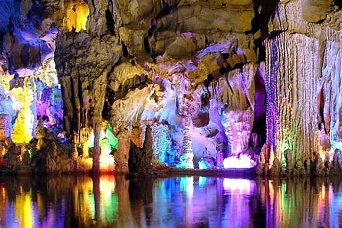 Sabaduri forest, Chronicles of Georgia, wolves and bears Zoo - Sabaduri Forest: a short stop with seasonal appeal