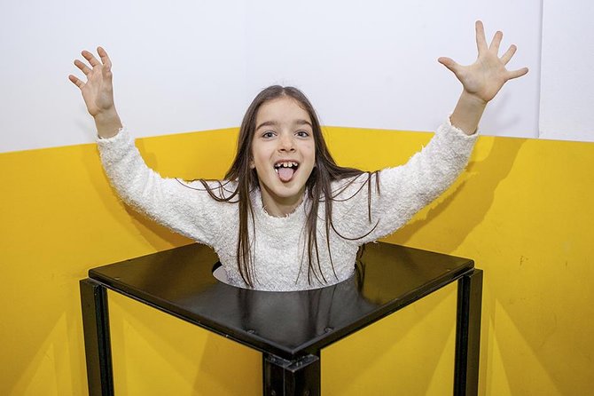 Skip the Line: Experimentorium Ticket - The first experiments: physics you can feel